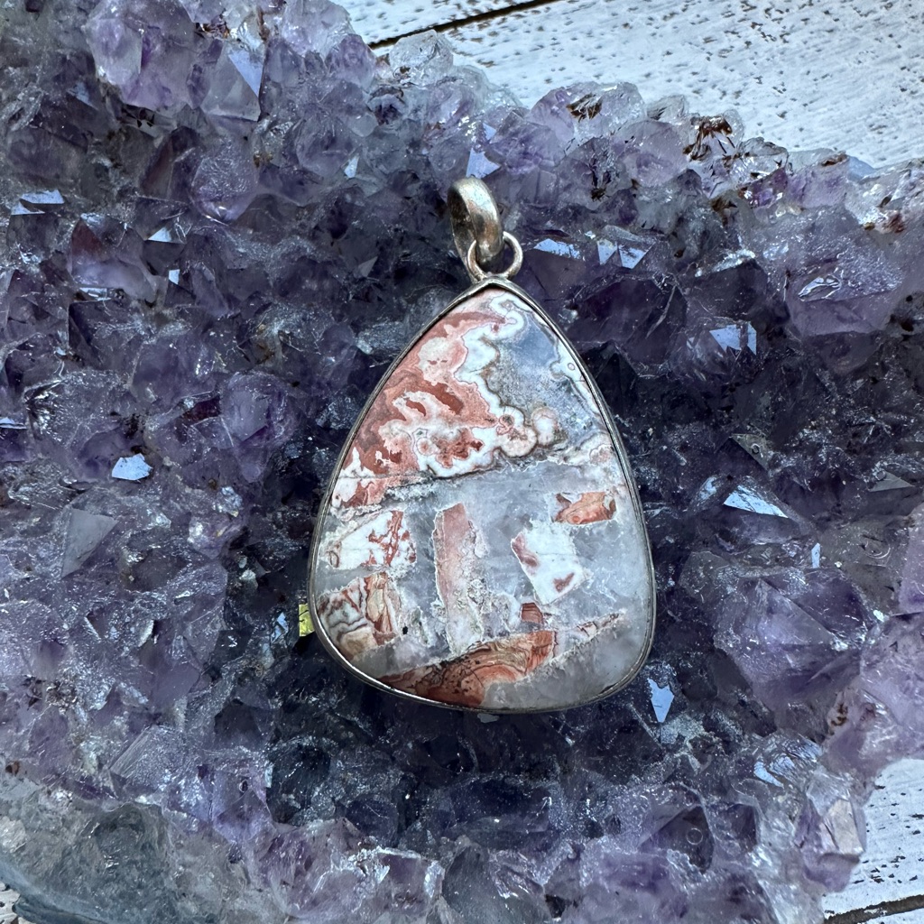 Laguna Lace Agate Teardrop 925 Sterling Silver Pendant Pink Peach Coral Neutral